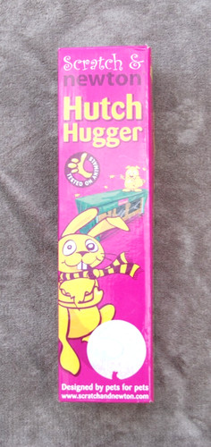 Scratch newton hutch hugger - newton,